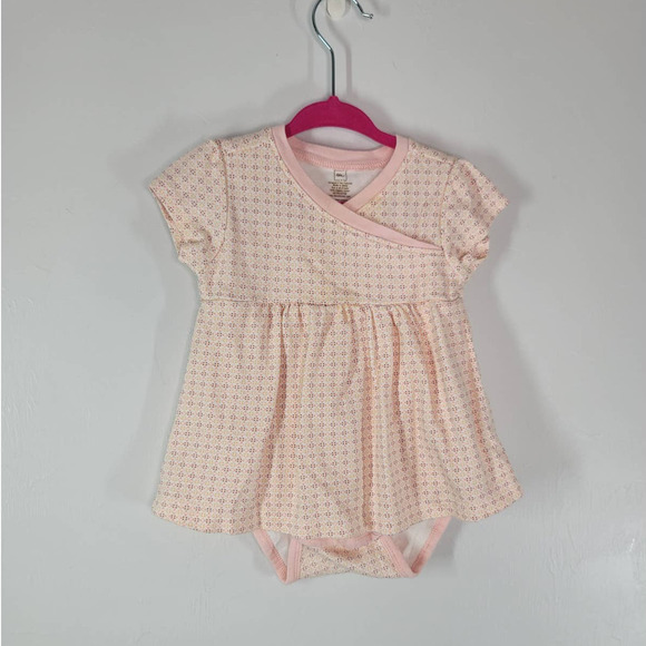 Tea Collection Other - Tea Collection Bodysuit Dress Size 6-12M Printed V-Neck Short Sleeve Pink Cotton